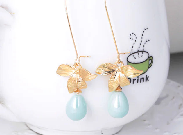 Brincos Grandes com Gancho em Estilo Coreano com Folhas e Pérolas