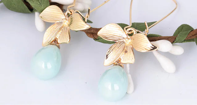 Brincos Grandes com Gancho em Estilo Coreano com Folhas e Pérolas